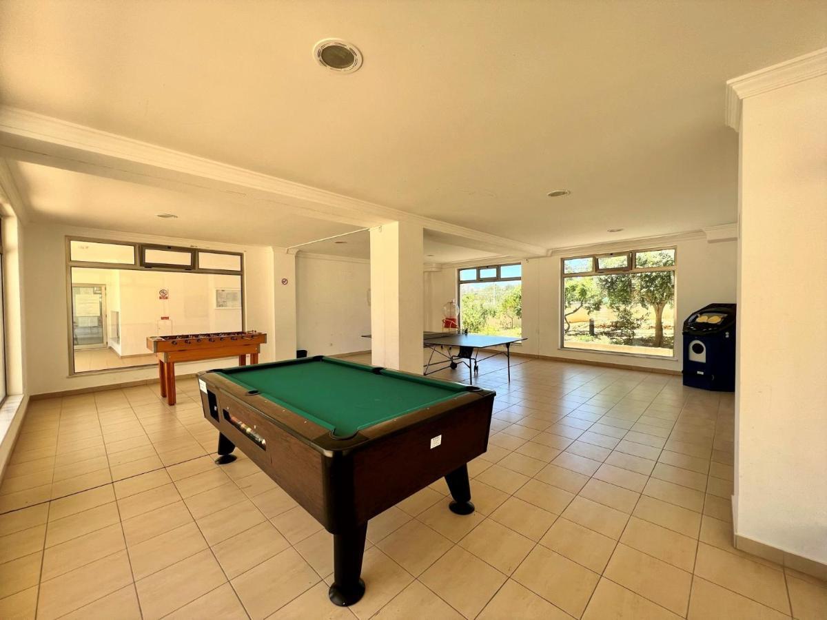 Terrace With Pool By Homing Appartement *
