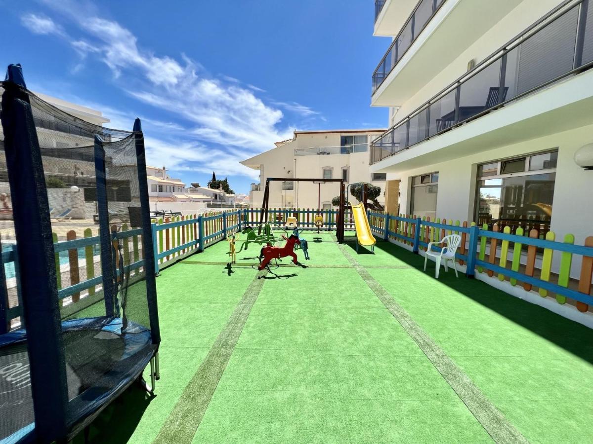 Terrace With Pool By Homing Apartment *